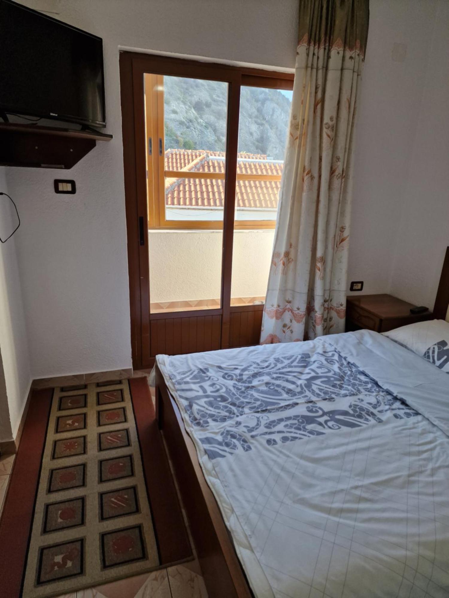 Hotel Restaurant Savoja Pogradec Room photo